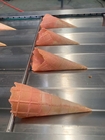 Máquina automática de cones de sorvete: rápida e fácil de usar