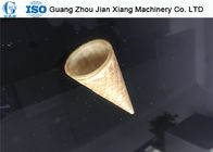 Máquina comercial de aço inoxidável do cone de gelado 18kg/H